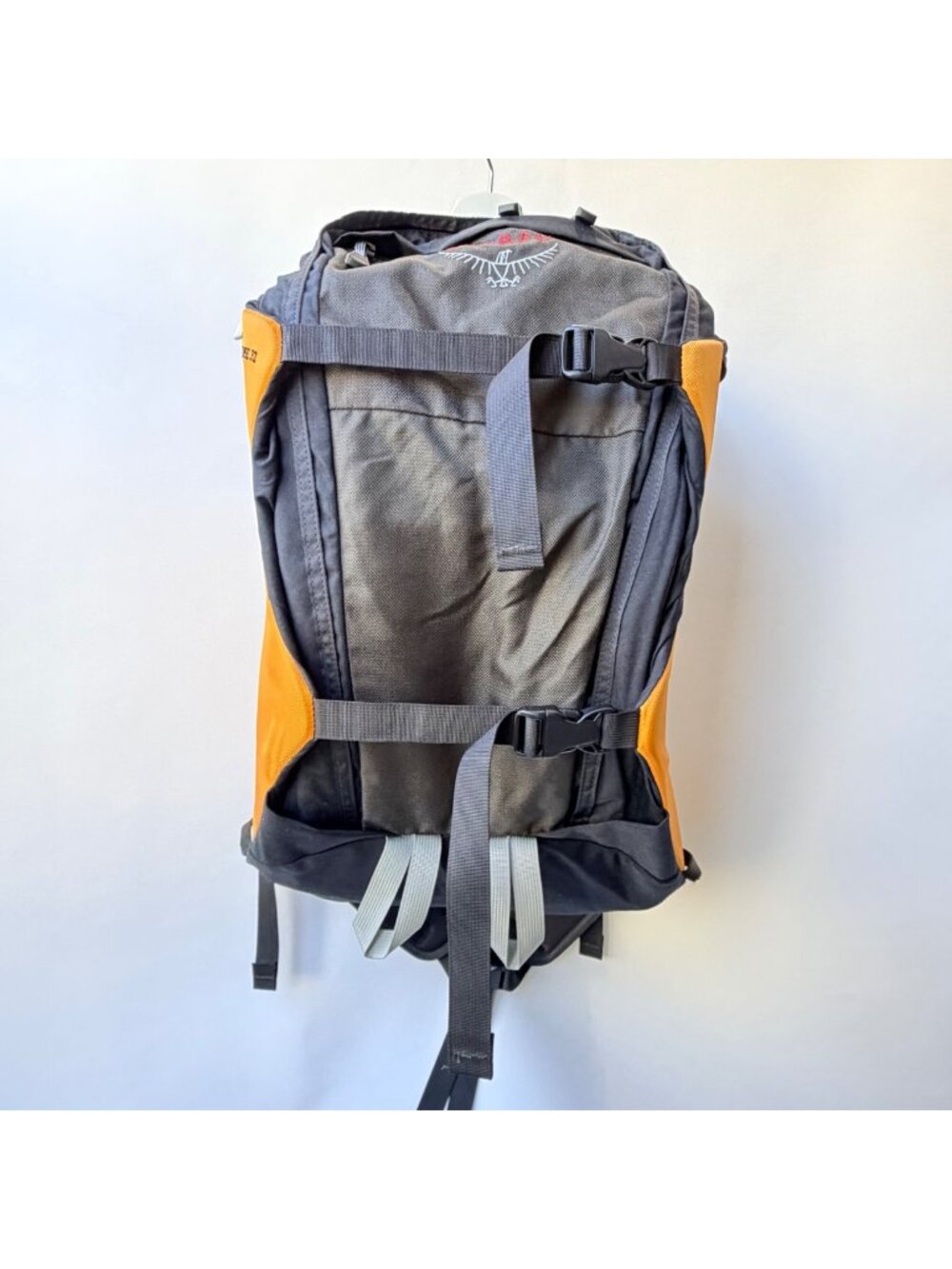 Osprey Eclipse 32 Backpack Hiking Daypack Black Gray Orange Size M